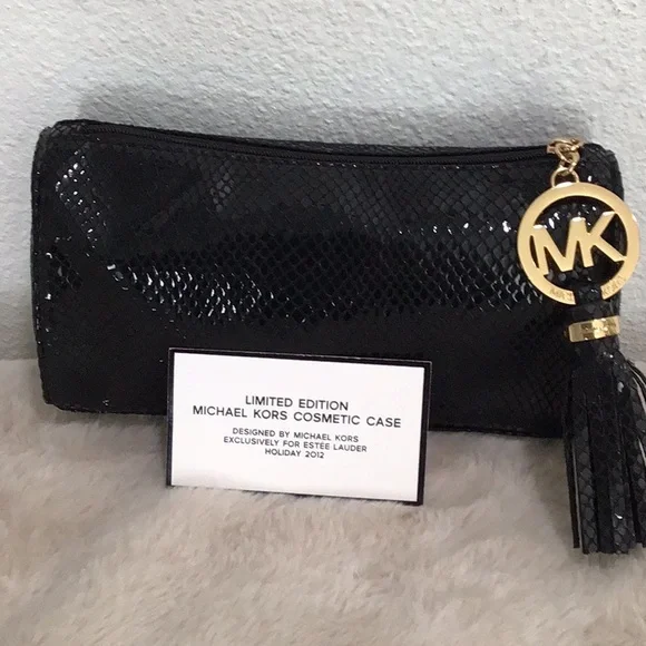 Michael kors cosmetic case cheap